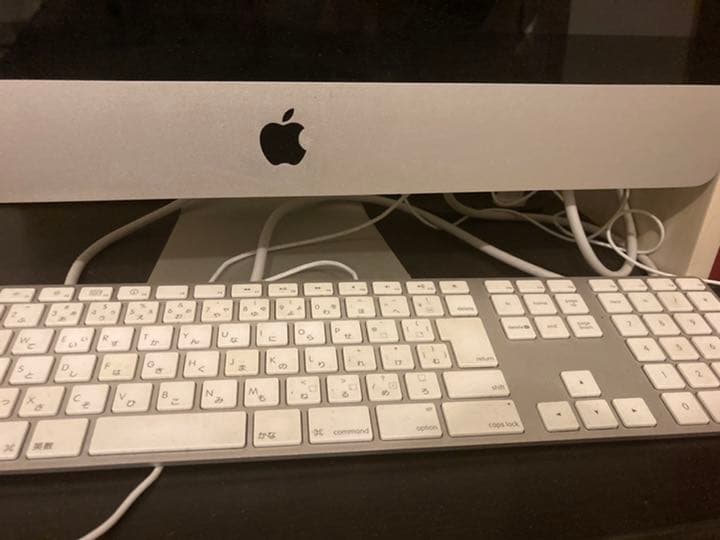 セール! Apple iMac 21.5inch 2010年BICカメラ新品購入