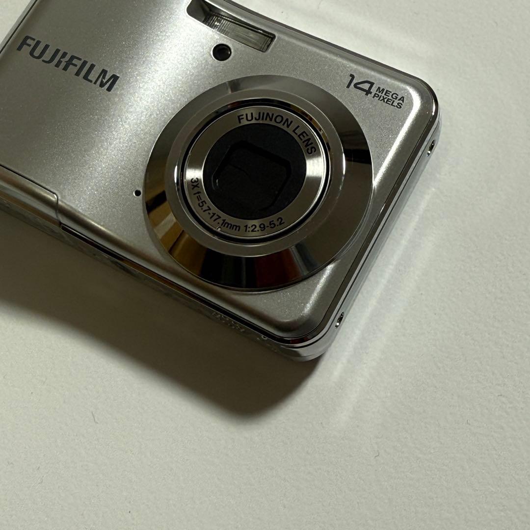 FUJIFILM FINEPIX AV210 単3電池 デジタルカメラ