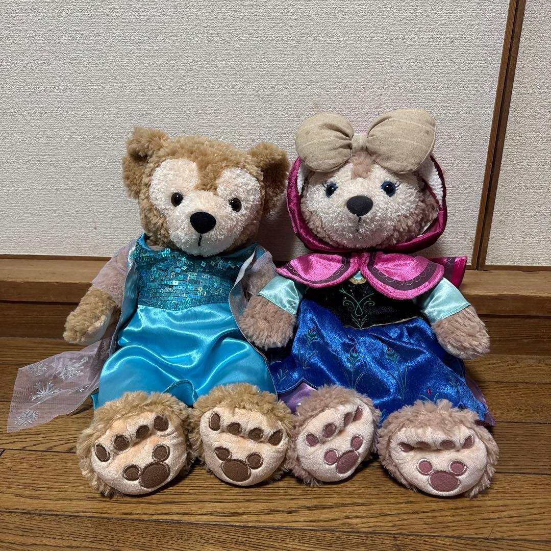 ダッフィー　シェリーメイ ぬいぐるみ 公式】ぬいぐるみ(S)｜おすすめグッズ | 東京ディズニーリゾート