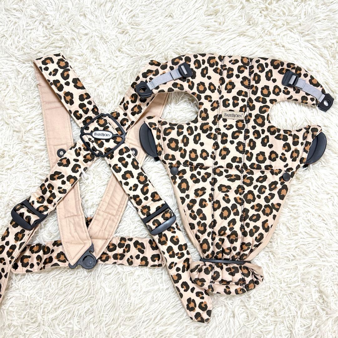 ベビービョルン 抱っこ紐 レオパード柄 ベビーキャリアミニ 新生児～1歳 簡単 楽天市場】レオパード（ブランドベビービョルン）（キッズ・ベビー