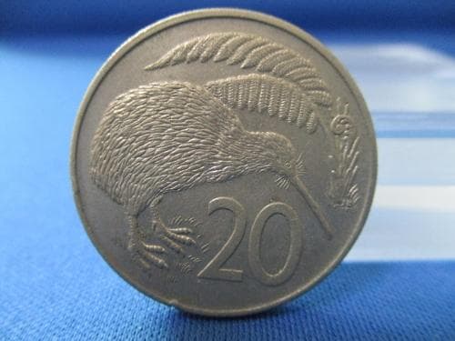 ニュージーランド 20セント硬貨☆1982年／キウイ鳥／エリザベス2世・第