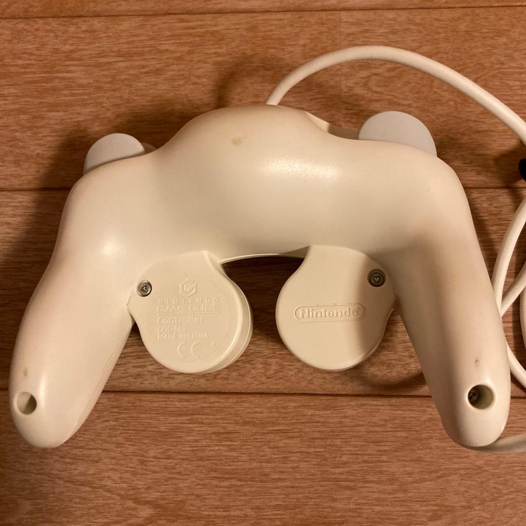 美品 箱付き GC ゲームキューブコントローラー ホワイト 白 後期型