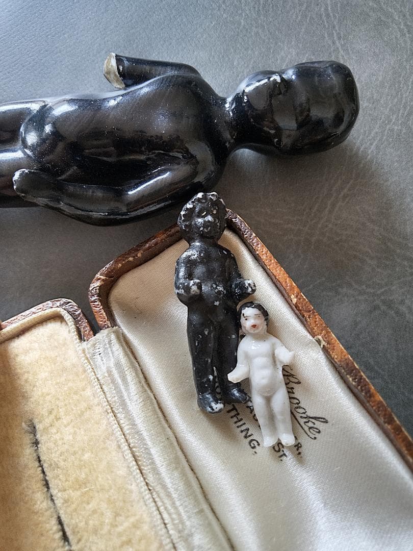 フローズンシャーロット アンティークドール チャイナヘッド 人形遊び