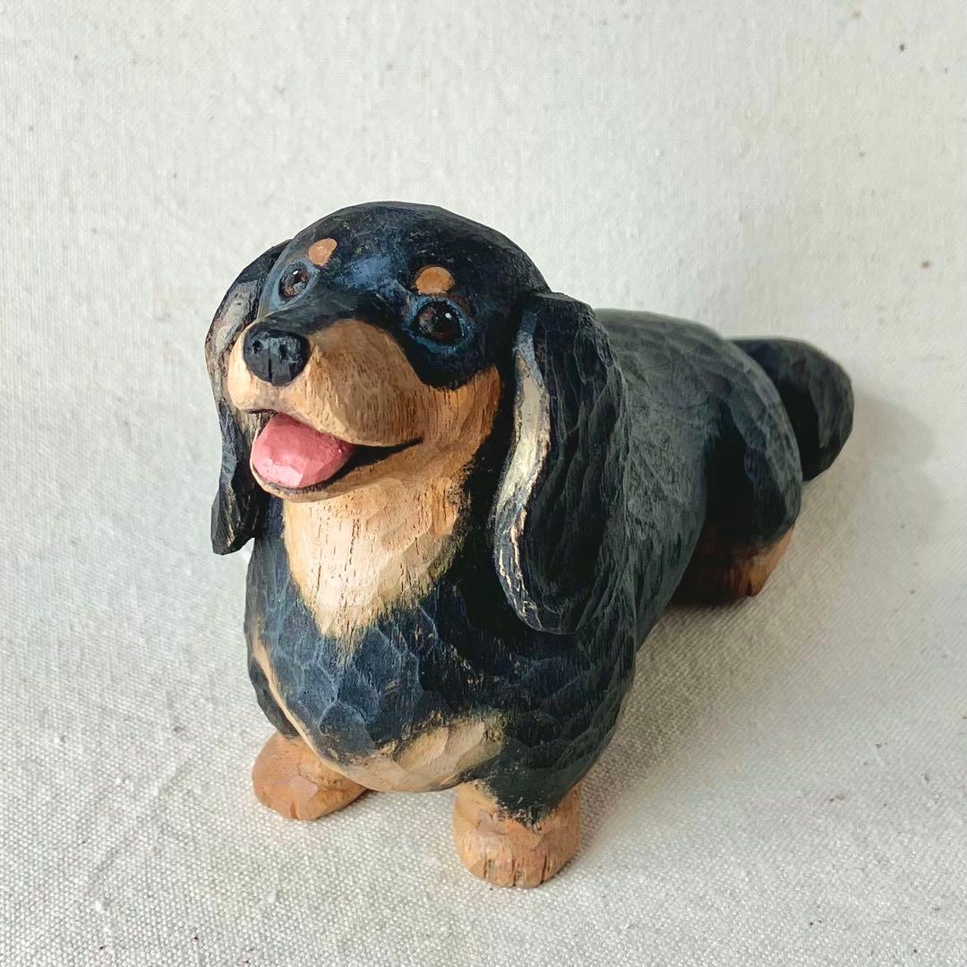 シ*ウ様 木彫り　ダックスフント(ブラック&タン) ダックスフント ブラック＆タン | Haniibaaz