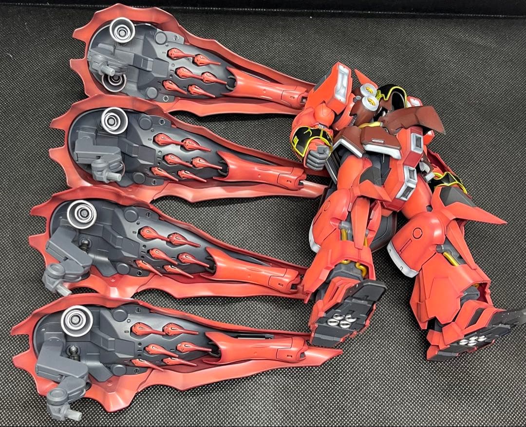 HGUC クシャトリヤ 赤い彗星イメージ塗装済完成品 おまけ付き - メルカリ