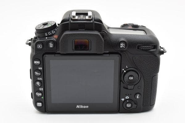 【ほぼ新品】ニコン Nikon D7500 ボディ 《ショット数1126回》