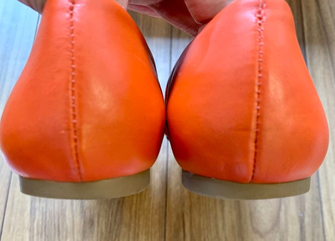 【美品】Tory Burchフラットシューズ 朱色 オレンジ／23.5cm