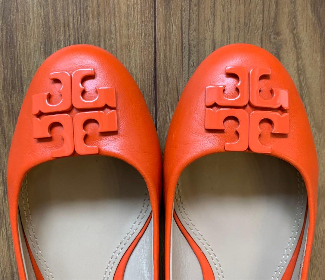 【美品】Tory Burchフラットシューズ 朱色 オレンジ／23.5cm