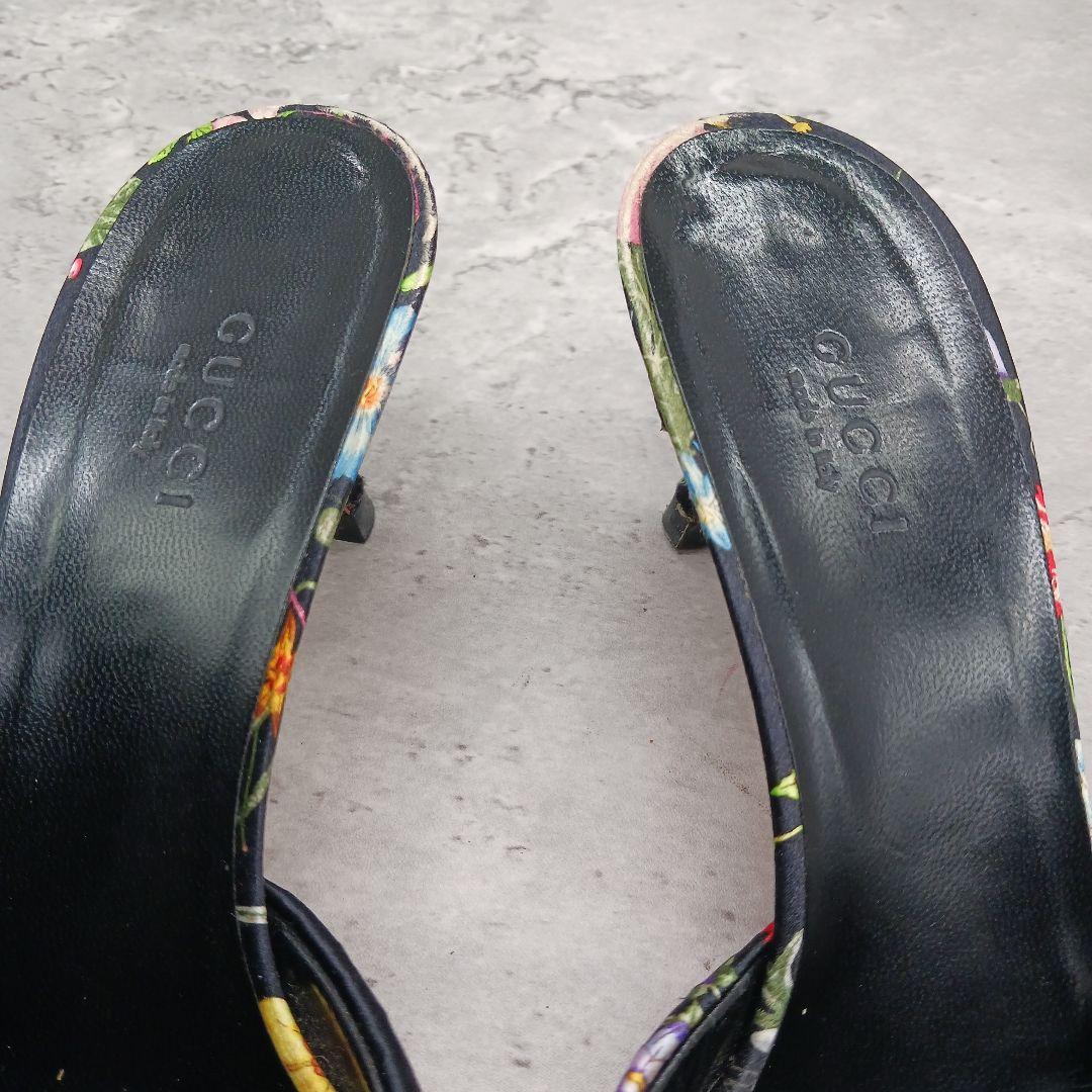 ✨美品✨ グッチ レディース フローラ サンダル ブラック系 総柄 36.5C