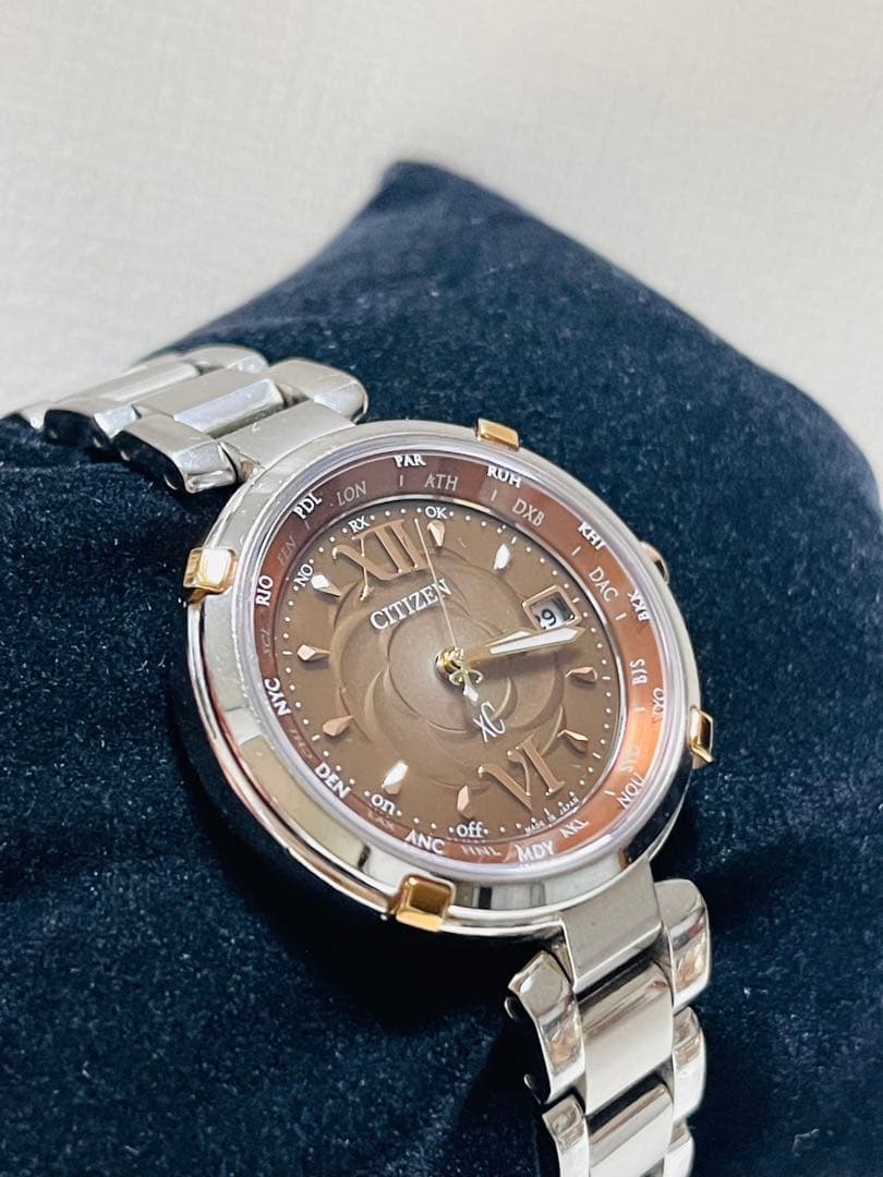 クロッシー xC ティタニアライン ブラウン電波ソーラー H240 稼働品