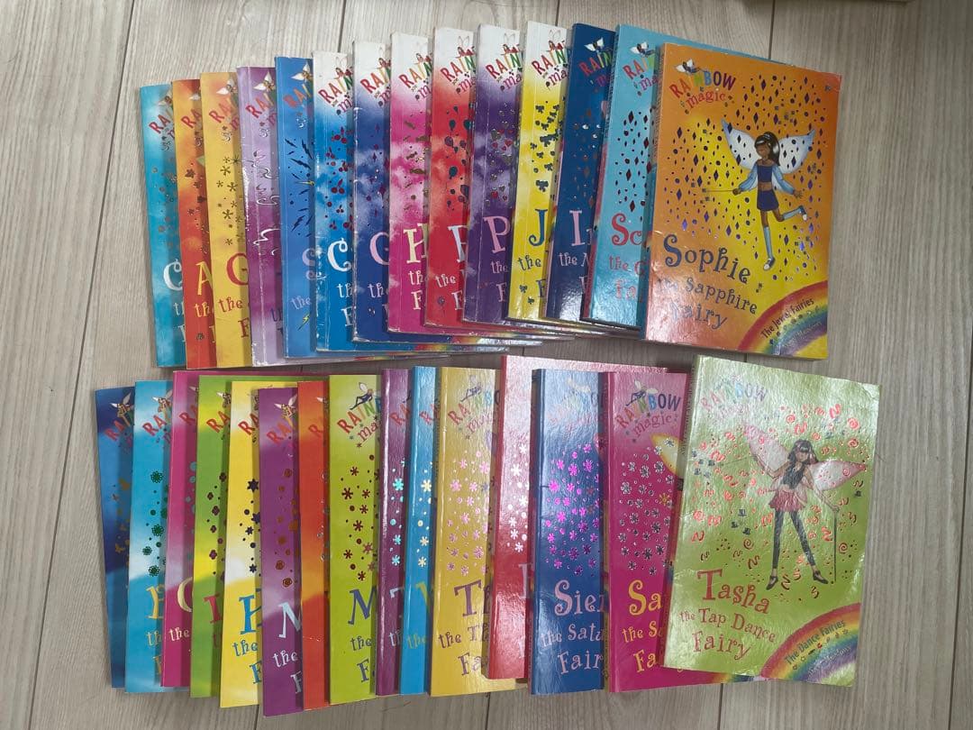 Rainbow magic 29冊 レインボーマジックフェアリー14巻ギフトボックスセット - 英語の本