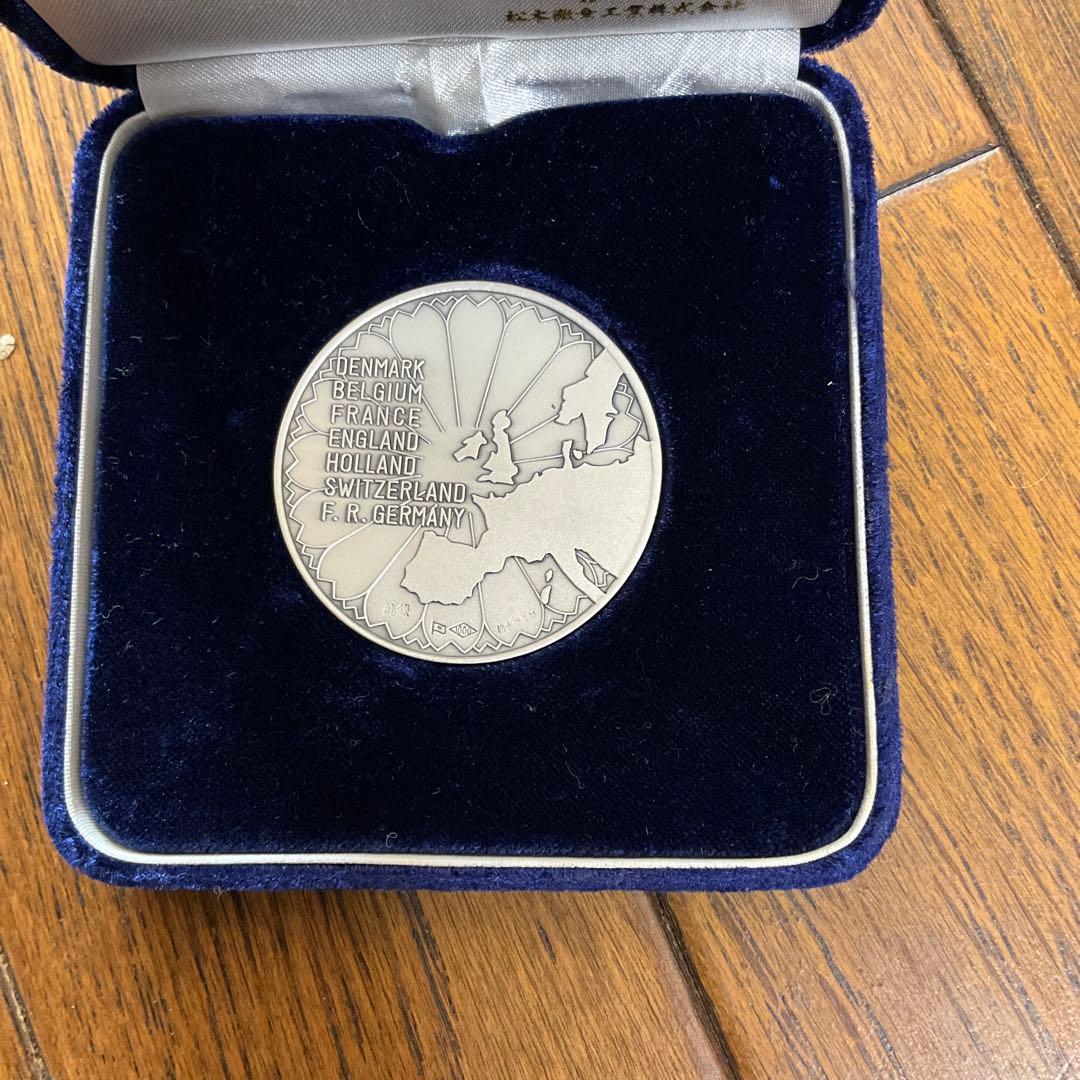 天皇皇后両陛下御訪欧記念銀メダル 昭和46年｜天皇皇后両陛下