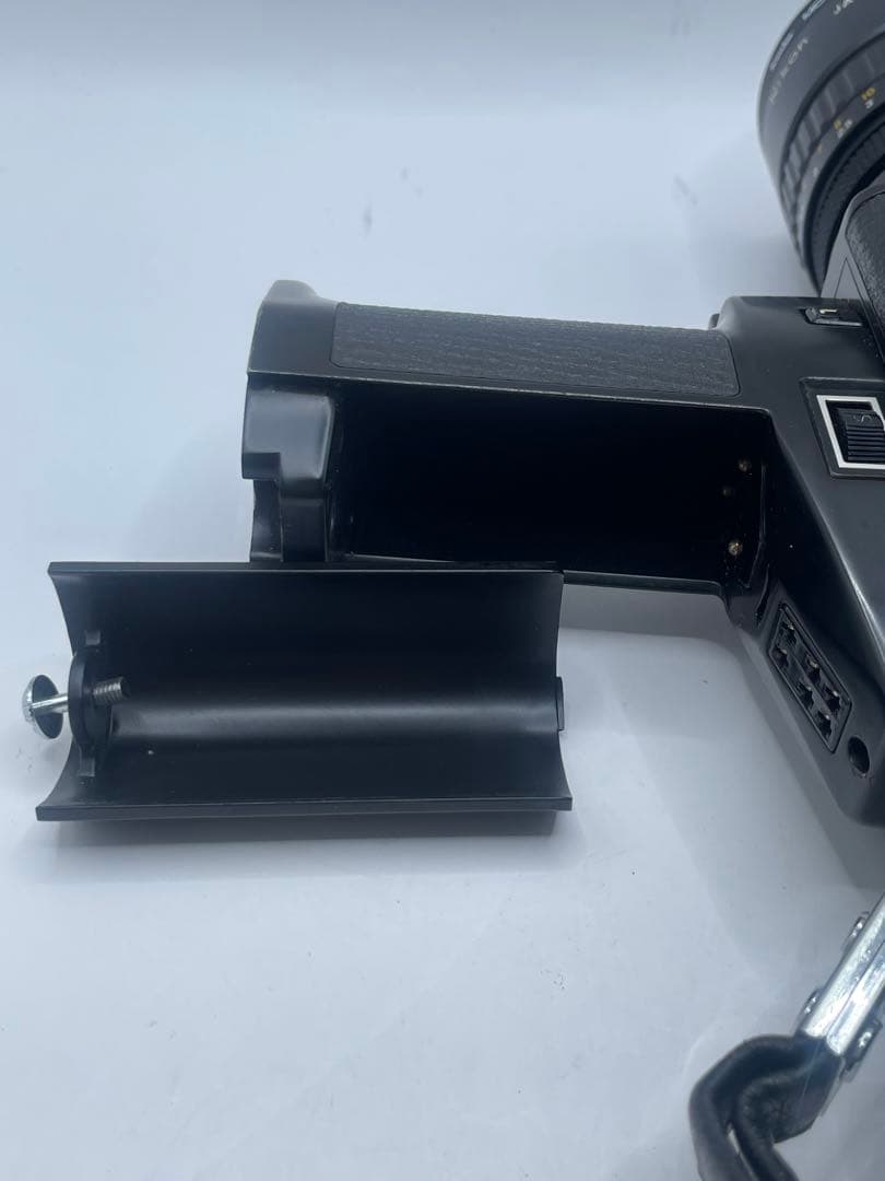 B Nikon R10 Super ビデオカメラ本体 ケースとフィルム付 - メルカリ