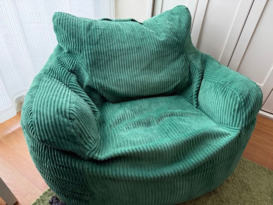 ルージー　LOOSY HUGME 1人がけソファ 1時間で100台完売！SNSで話題のソファブランド『LOOSY』の1人掛け