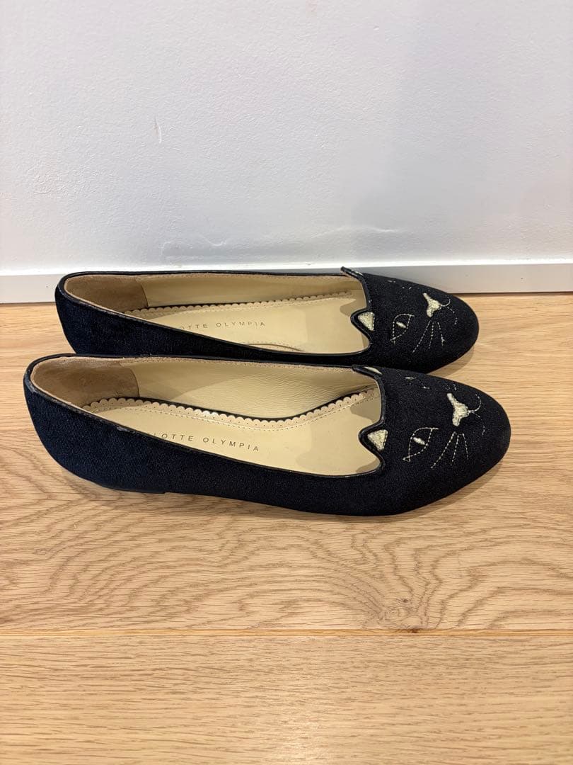 シャルロットオリンピア　フラットシューズ 黒　24.5cm（39） kitty