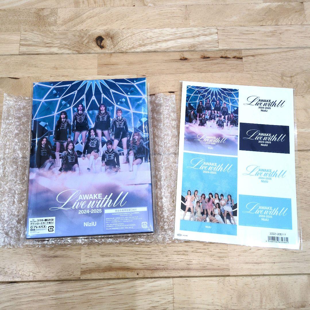NiziU AWAKE Live with U 2024-2025完全生産限定盤 Amazon.co.jp: NiziU Live with U 2024-2025 “AWAKE” (完全生産限定盤