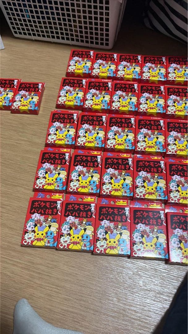 ポケモン ババ抜き 26個セット 赤 - メルカリ