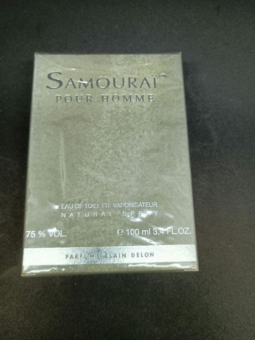 プリンセスコレクション エスティローダー練り香水