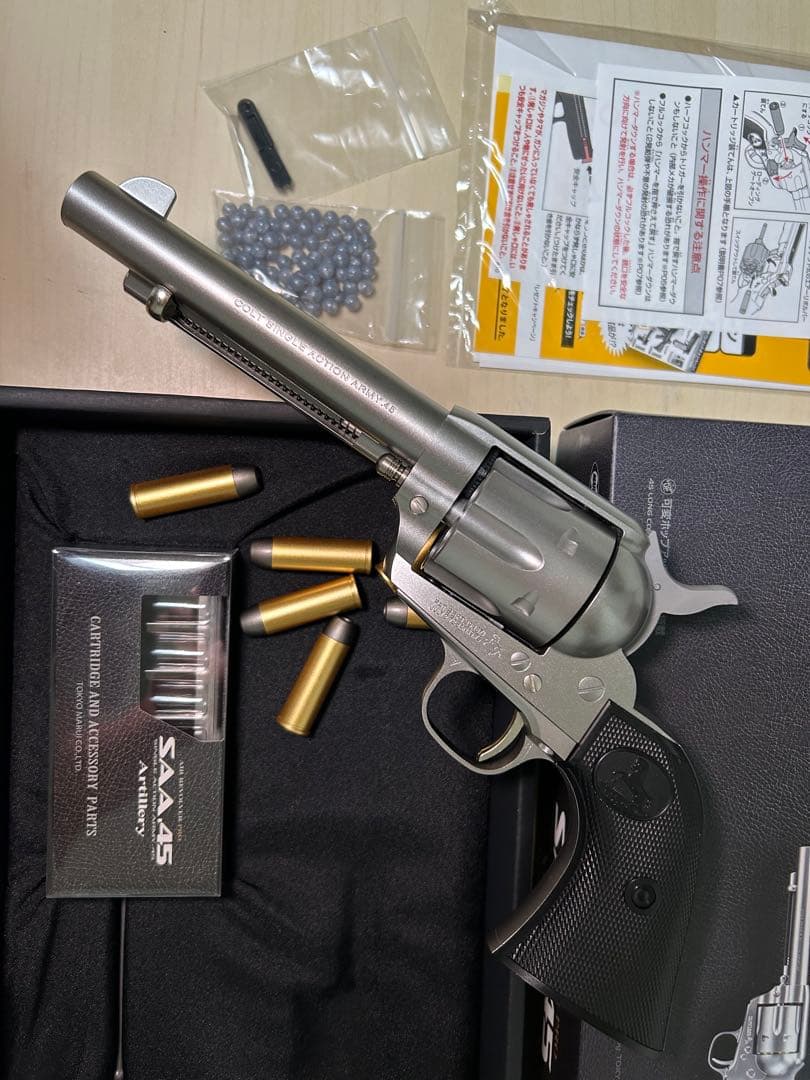 東京マルイ　SAA.45 アーティラリー 5 1/2インチ シルバー SAA.45 アーティラリー 5 1/2インチ シルバー - エアーリボルバー プロ
