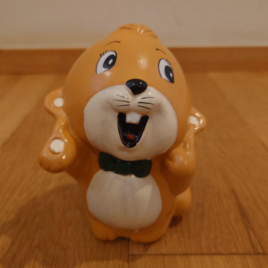 昭和レトロ】京都工芸 陶器製貯金箱 三菱重工 ビーバーくん - メルカリ