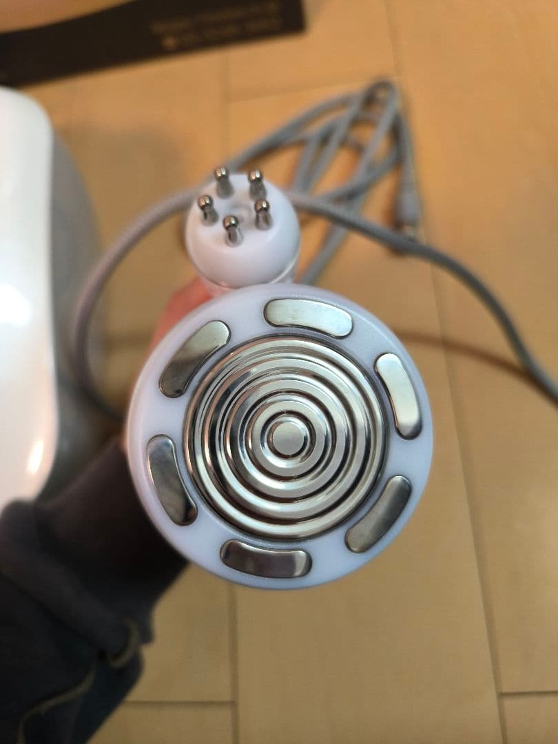 CAVI-R ONE+ 日本製 キャビテーションラジオ波LED同時出力エステ機器