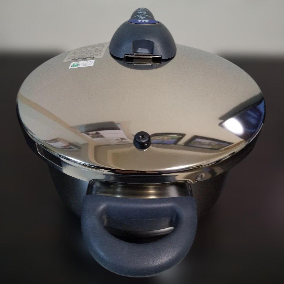 未使用 WMF パーフェクトプラス 4.5L 圧力鍋 蒸し器 三脚 外箱付き