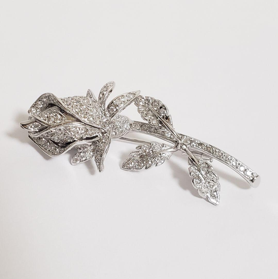 最安値 K18WG 天然ダイヤペントップ兼ブローチ 0.86ct