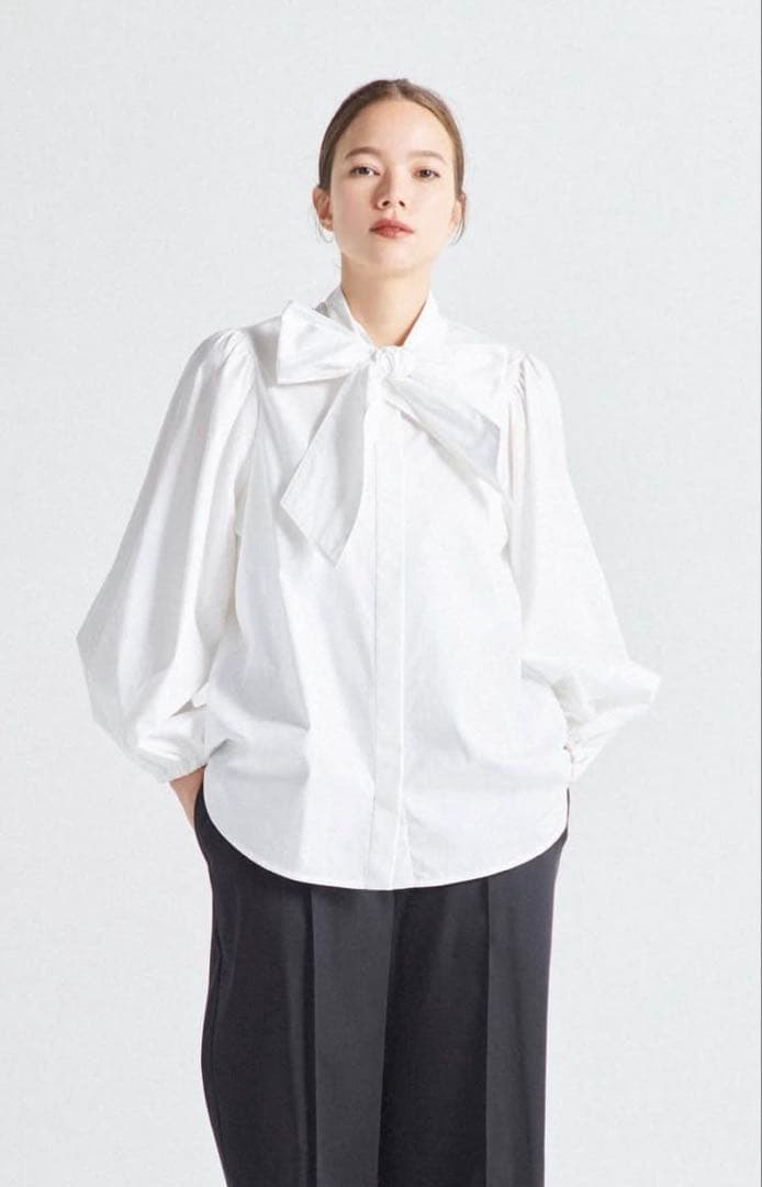 yori ビッグリボンパフスリーブブラウス38 - メルカリ