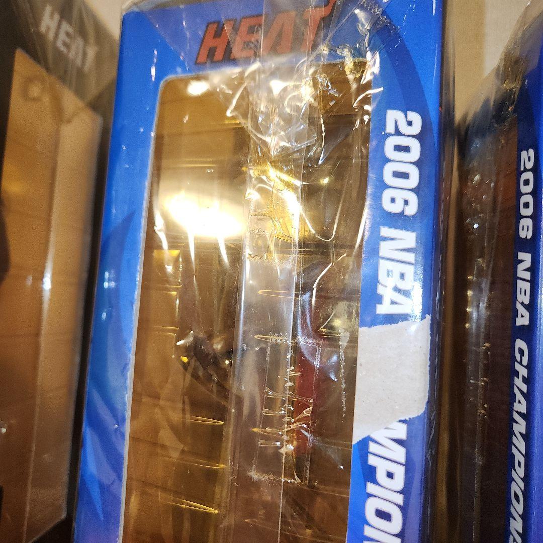 激レア】3体セット Wade SHAQボブルヘッド 限定版 - メルカリ