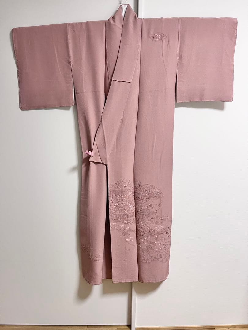 い*ん様 訪問着 付け下げ 着物 色無地 スワトウ刺繍 - メルカリ