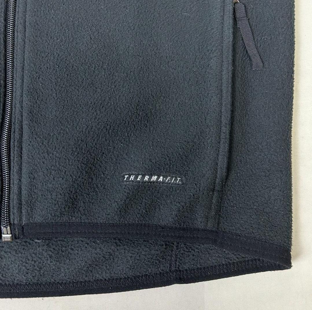 希少デザイン NIKE ACG THERMA-FITフリース ベスト Y2K 黒 - メルカリ