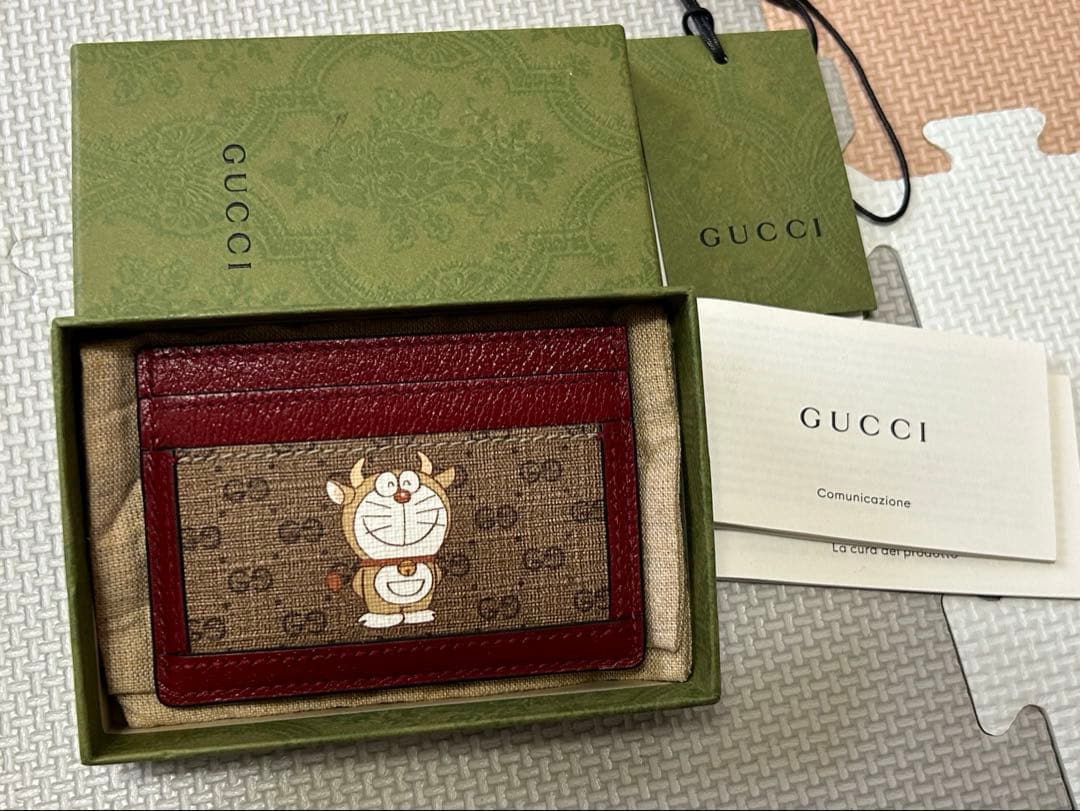 GUCCI グッチ ドラえもん うしえもん カードケース 名刺入れ - メルカリ