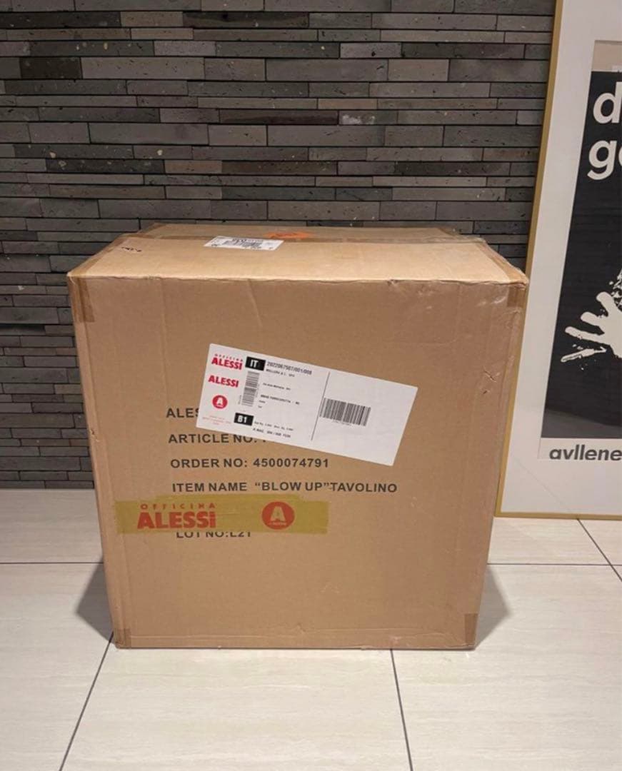 ALESSI アレッシィ BLOW UP コーヒーテーブル 新品箱入 Blow Up スモールテーブル【FC09】｜ALESSI JAPAN（アレッシ ジャパン