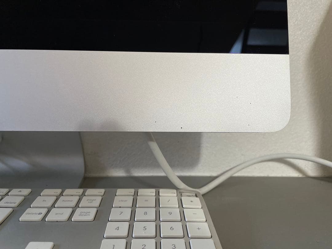 スマホ・タブレット・パソコン iMAC late2013 21.5inch ME086J/A