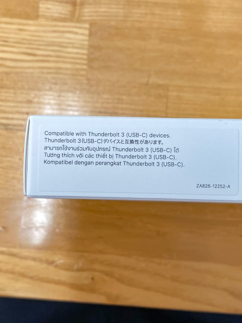 MacBookアクセサリー Apple Thunderbolt 4 Pro Cable 1.8m