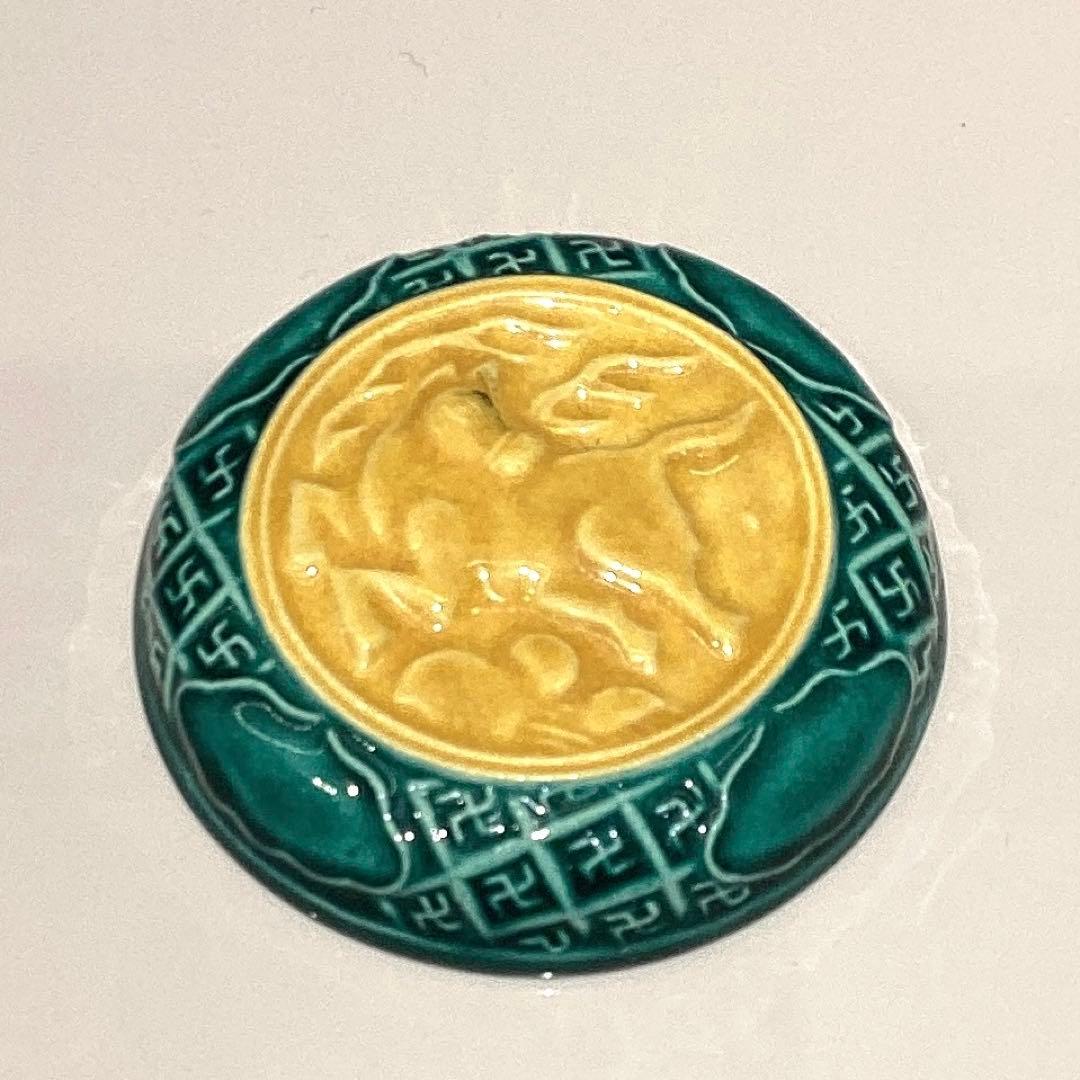 永楽即全造　交趾火焔馬香合