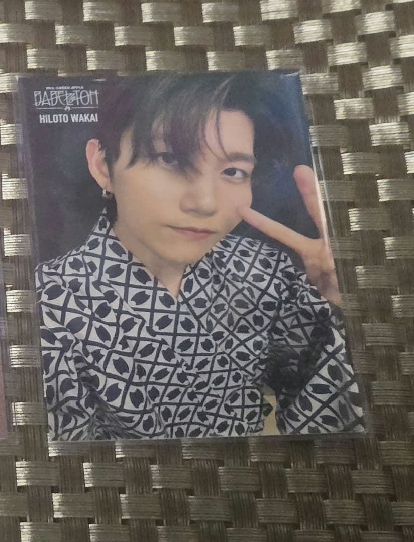 Mrs. GREEN APPLE 若井滉斗 レア フォトカード - メルカリ