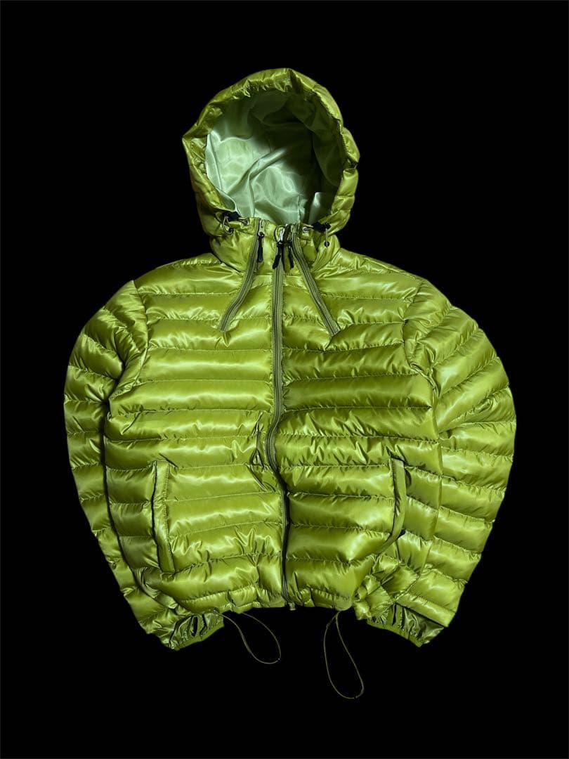 ライムグリーン アルパインダウンパーカ クレイターレイク - メルカリ