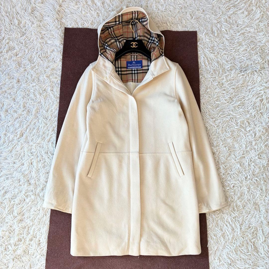 バーバリーブルーレーベル フードジップコート ウール アイボリー ノバ