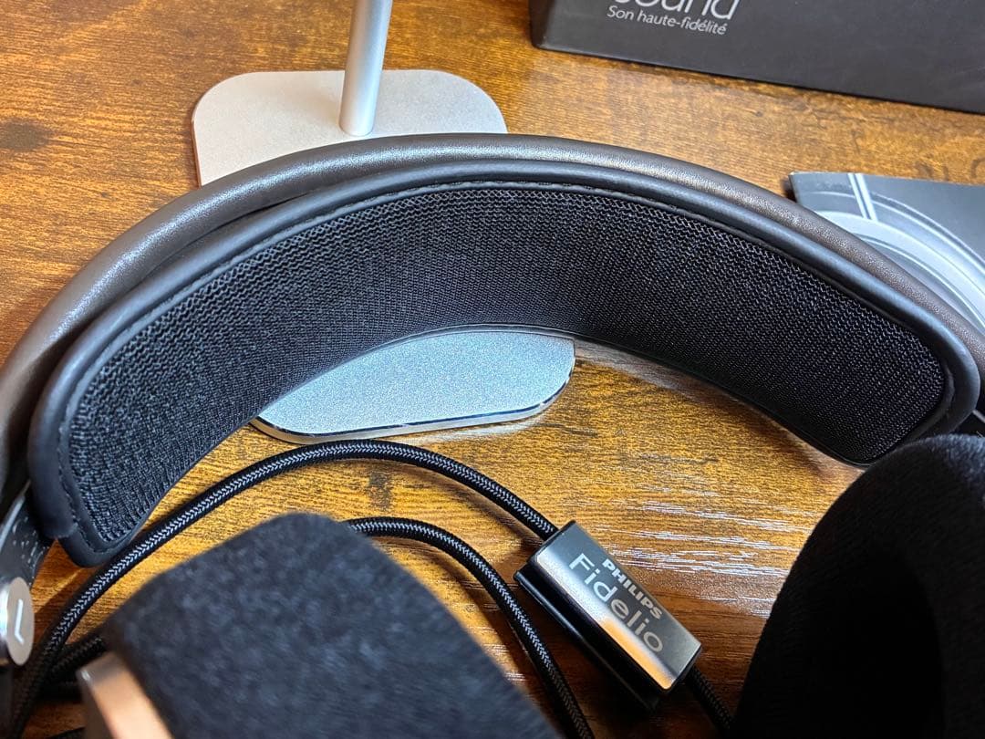 PHILIPS Fidelio X1／BELDEN & CANAREリケーブル付 - メルカリ