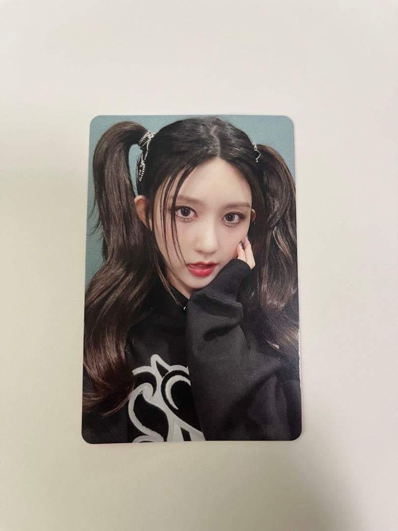 IVE 横浜 11/16 限定 会場限定 トレカ カード ガウル ツインテール