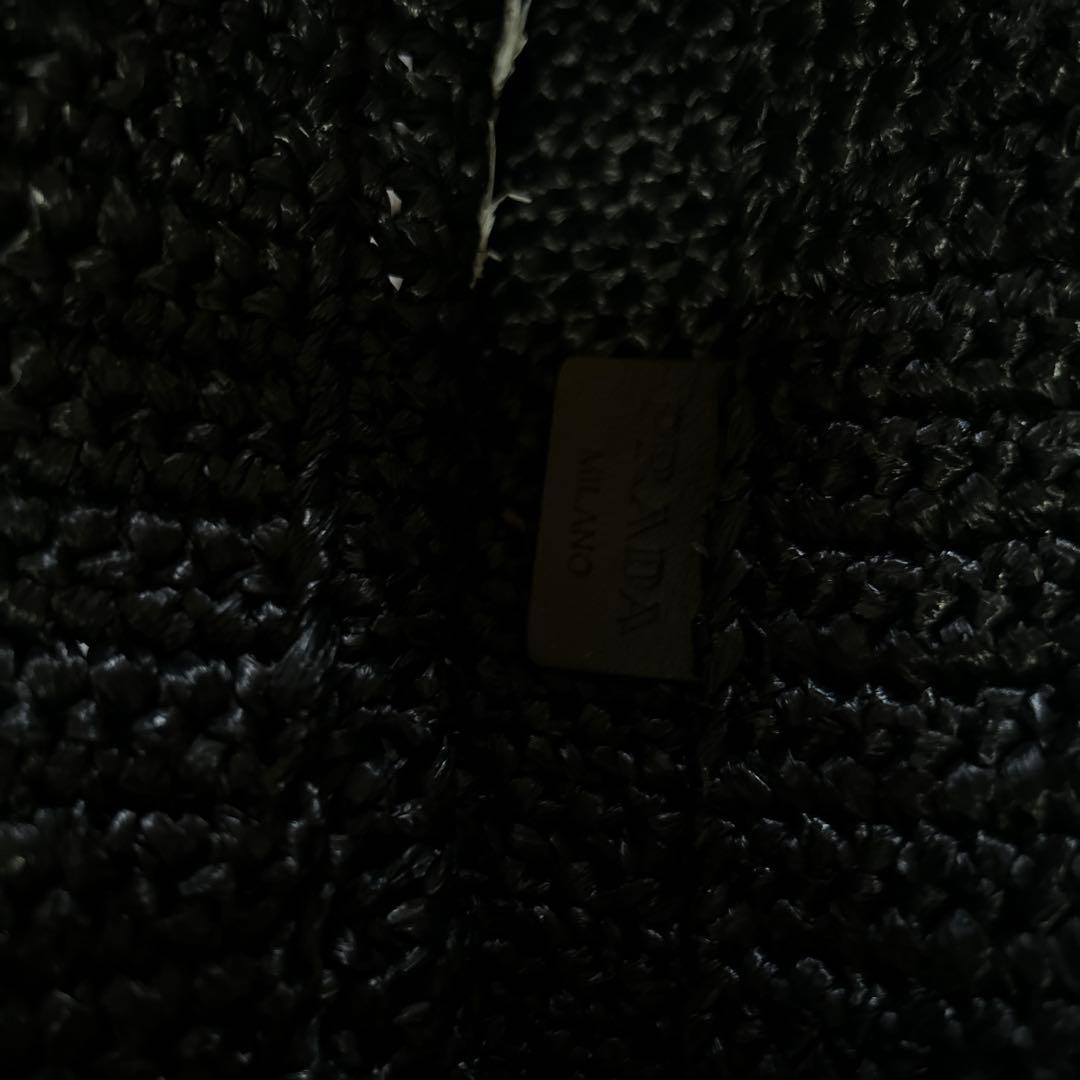 プラダ クロシェ スモールバッグ 持ち手に擦れや使用感あり - メルカリ