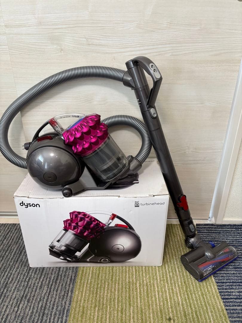 専用　Dyson キャニスター掃除機 送料無料DC63 □Dyson ダイソン DC63 モーターヘッド キャニスター型掃除機 2018年製