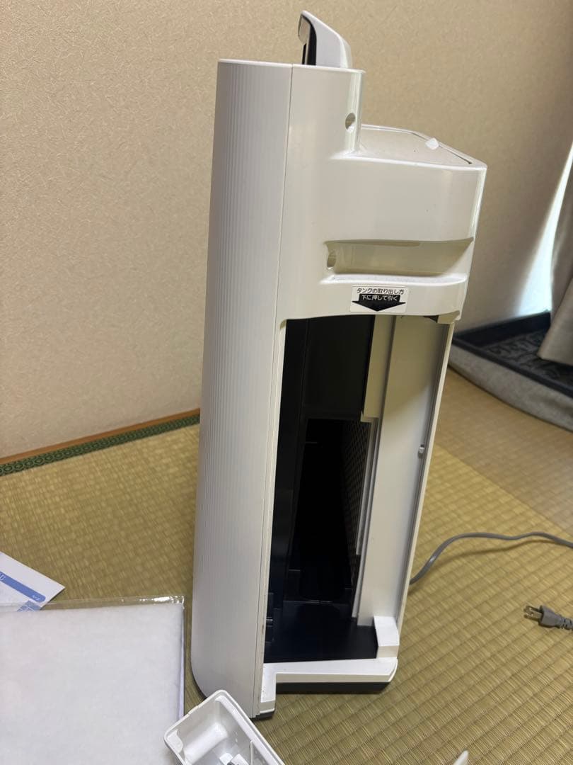 SHARP 加湿空気清浄機 KC-J50-W 2022年製 - メルカリ