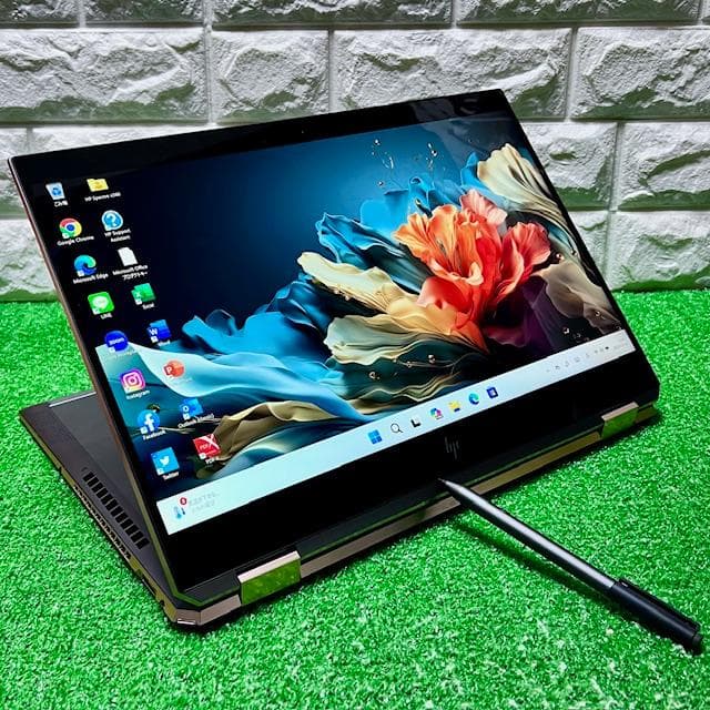 《極美品級》ゲーミングPC！2in1コンバーチブルHP Spectre x360