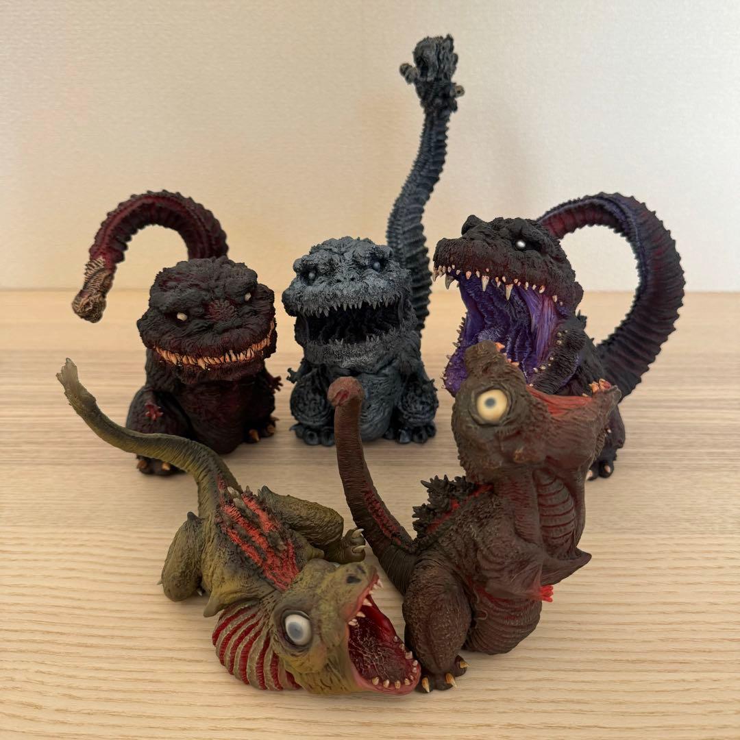 週末限定特価》少年リック デフォリアル シン・ゴジラ5種セット - メルカリ