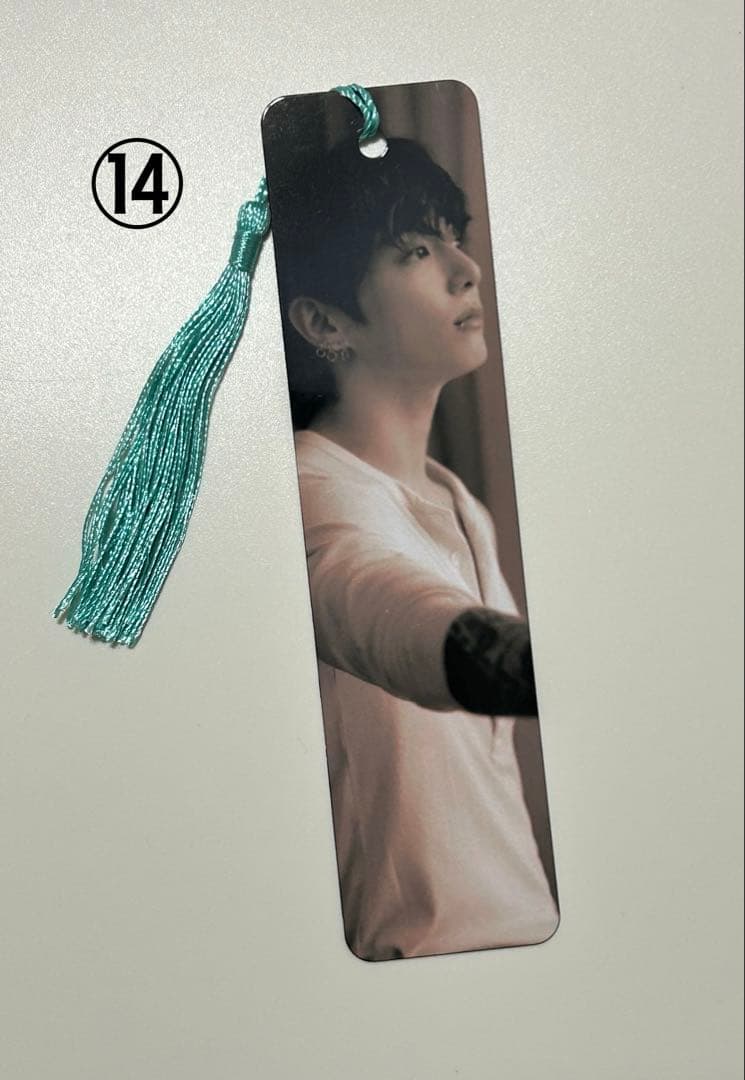 BTS ジョングク メタルブックマーク⑭ - メルカリ