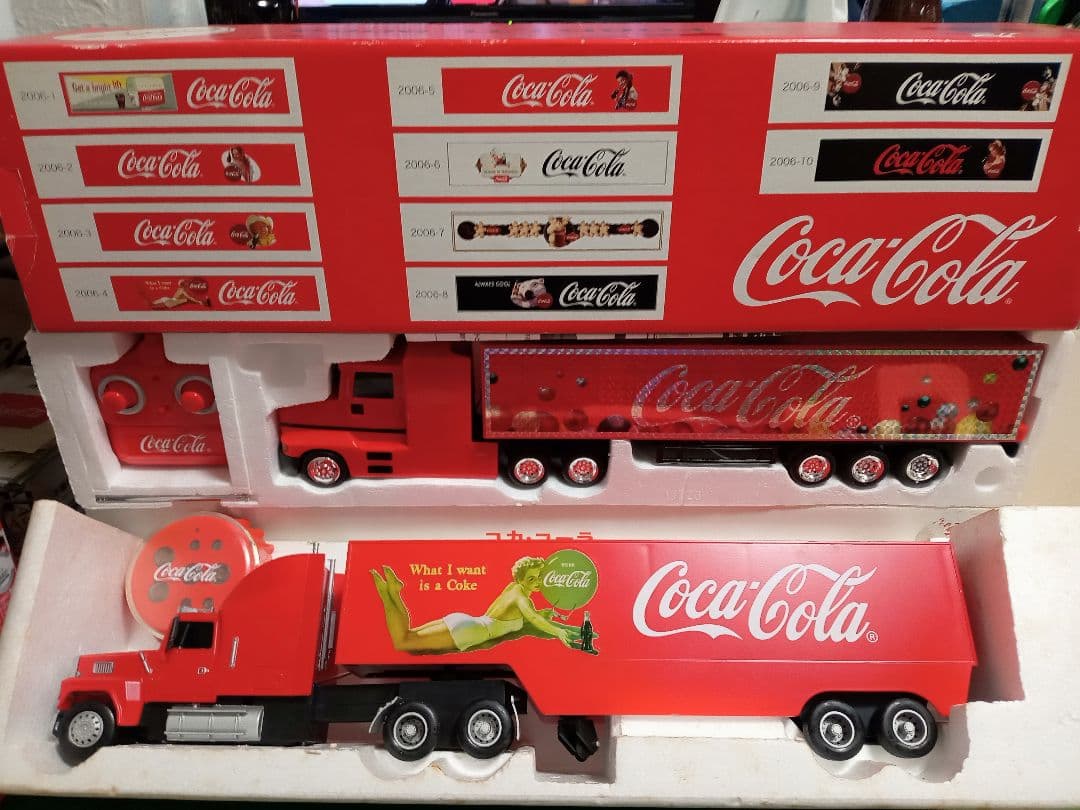 Coca-Cola トレーラー型トラック リモコン付き2台ジャンク品 Coca-Cola トレーラー型トラック リモコン付き2台ジャンク品 Coca-Cola