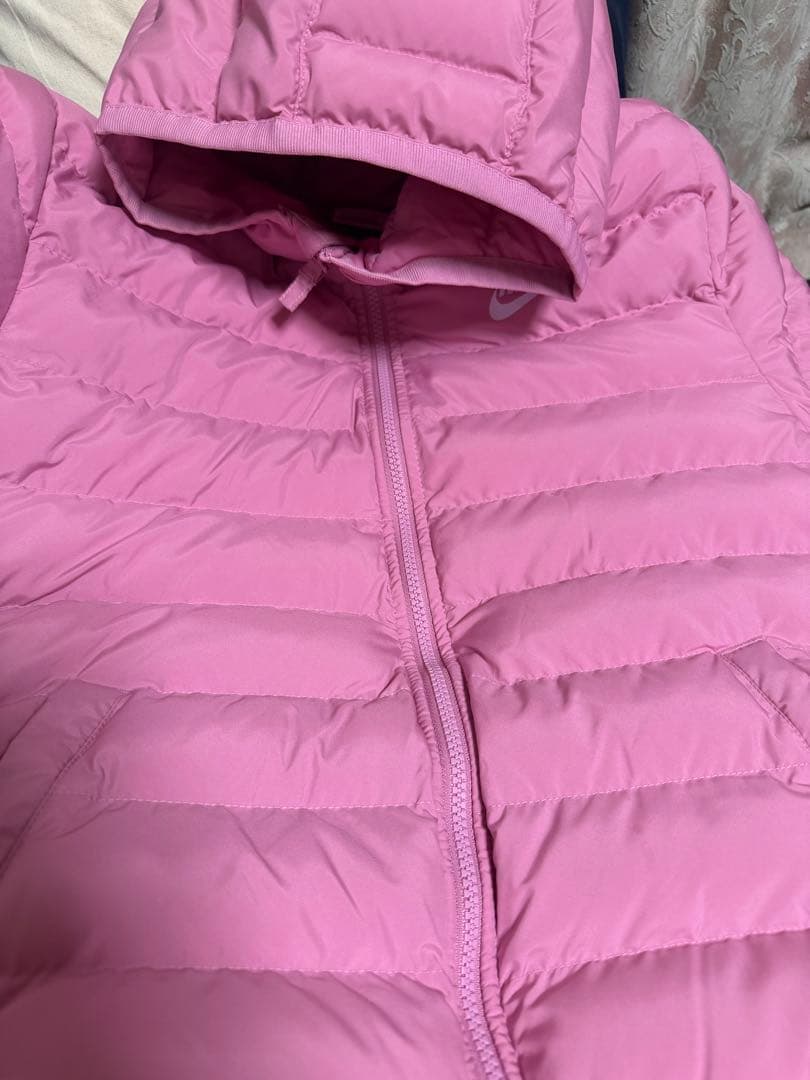 NIKEナイキ マイクロダウンアウターキッズサイズ 160cm ピンク - メルカリ