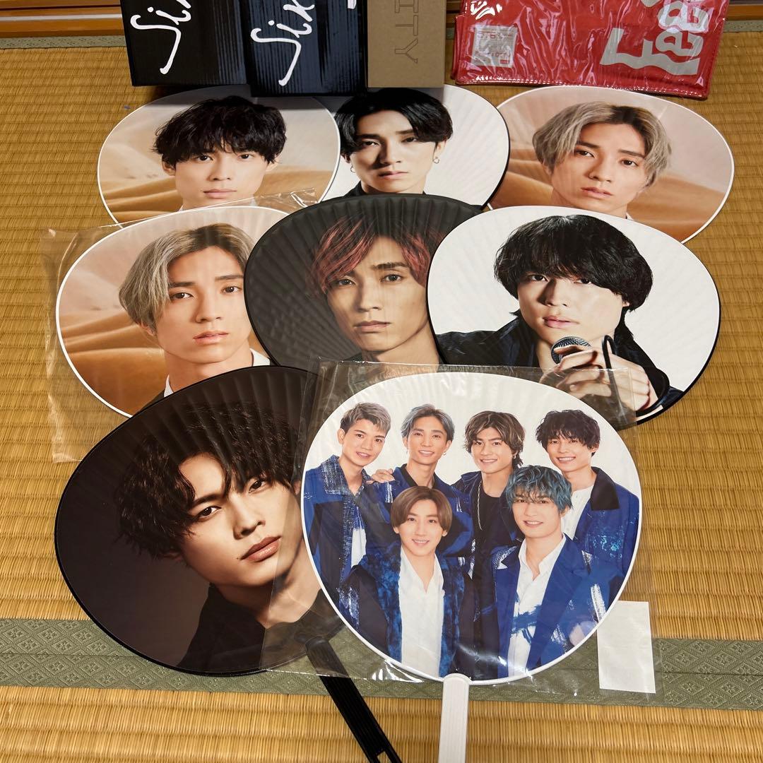 SixTONES うちわ・Liveグッズセット 9枚 バッグ付き - メルカリ